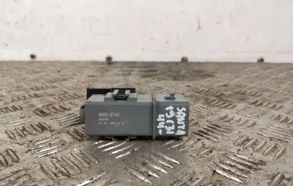 Hyundai Santa Fe Glow plug pre-heat relay 368302F740