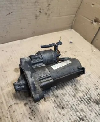 Peugeot 307 Starter motor 9648644680