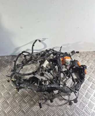 Volvo XC40 Engine installation wiring loom 32301367 32212695 34046358
