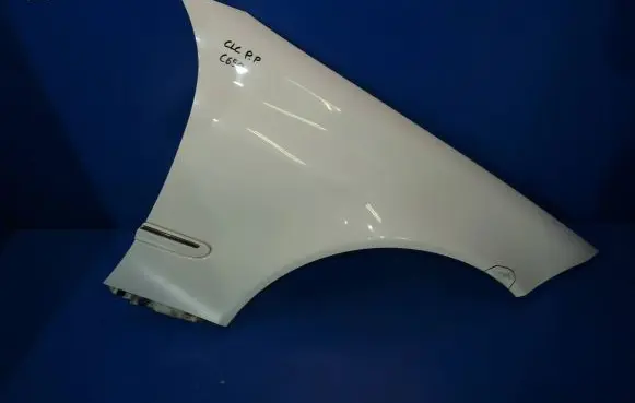 Mercedes-Benz CLC CL203 Fender