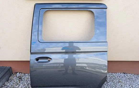 Volkswagen Caddy Side sliding door 2K4843207L