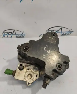 Volvo V70 Fuel injection high pressure pump 0445010111 041268 8692521