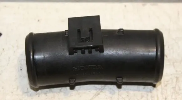 Honda CR-V Intercooler hose/pipe