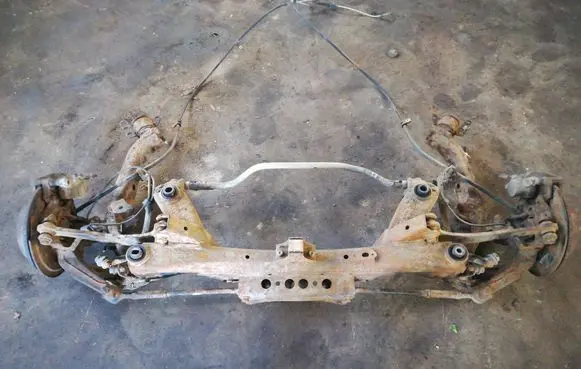 Toyota Avensis T250 Rear subframe