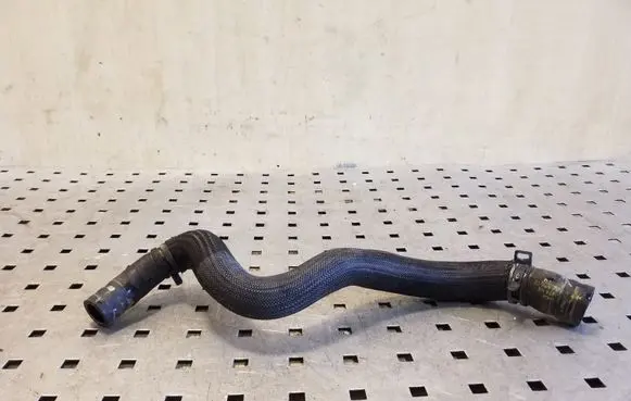 Volvo S60 Engine coolant pipe/hose