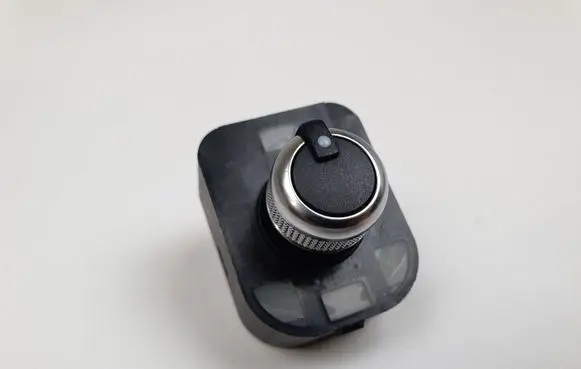 Audi A3 S3 8V Wing mirror switch 8V0959565D