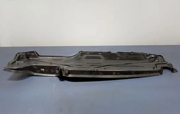 Ford Focus C-MAX Wiper trim