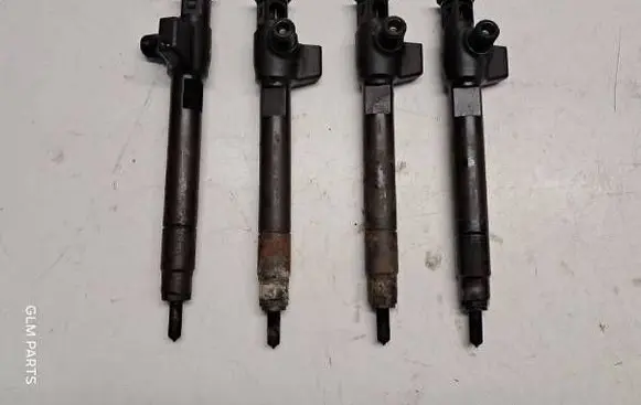 Citroen C4 Grand Picasso Fuel injectors set 9674984080