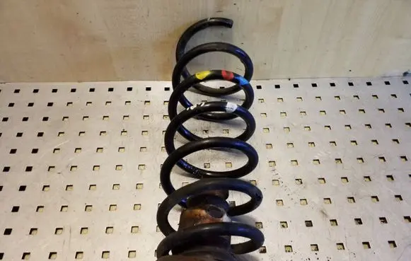 Peugeot 5008 Rear coil spring