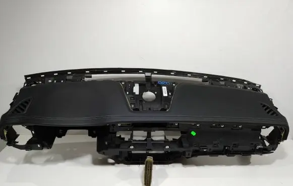 Mercedes-Benz X-class W470 Dashboard