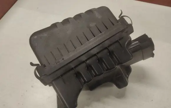 Hyundai Tucson JM Air filter box