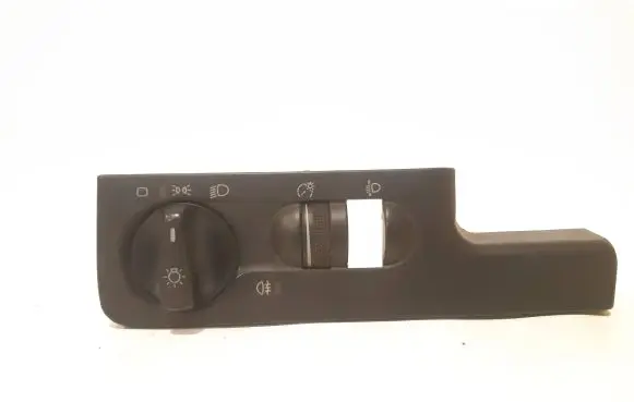 Volkswagen PASSAT B4 Light switch 3A1941531E 04151304 028444