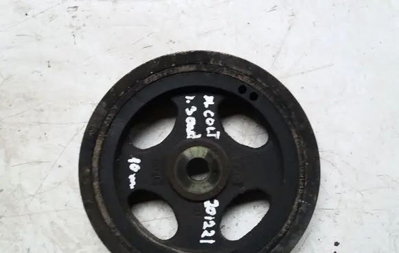 Mitsubishi Colt Crankshaft pulley 552C