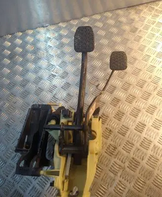 BMW 5 F10 F11 Pedal assembly 0611311A 14416A10 789744
