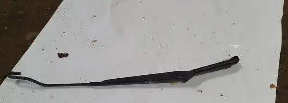 Toyota Avensis T220 Windshield/front glass wiper blade NOCODE