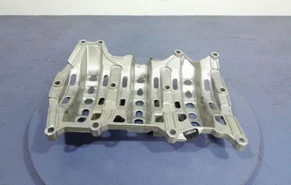 Land Rover Range Rover Evoque L538 Oil sump M4D3-6C800-BA