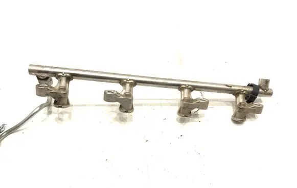 Mazda CX-5 Fuel main line pipe PE0113150