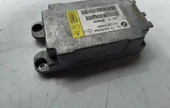 BMW 5 E39 Airbag control unit/module 21000092 6946400