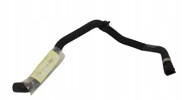 Volkswagen PASSAT B8 Engine coolant pipe/hose 3Q0121108A
