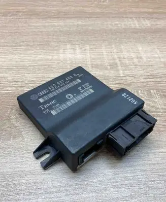 Audi A8 S8 D3 4E Gateway control module 4E0907468B 4E0910468