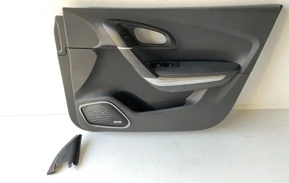 Renault Kadjar Front door card panel trim 809008714R