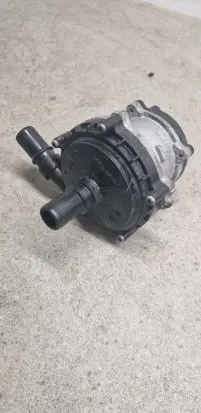 Hyundai Ioniq 5 Electric auxiliary coolant/water pump N00272D0 221004S1B1