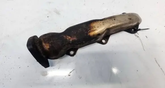 Audi A6 S6 C5 4B Exhaust manifold 059253033C