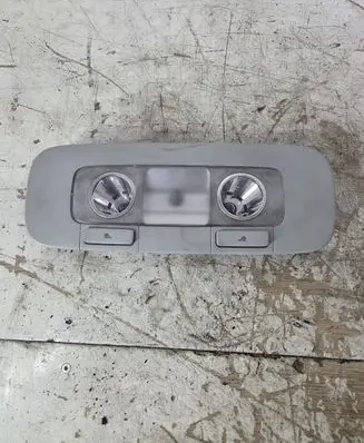 Volkswagen PASSAT B6 Rear seat light