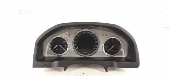 Mercedes-Benz C W204 Speedometer (instrument cluster) 2045404548 2045403148
