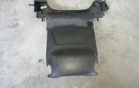 Steering wheel column trim