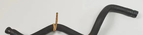 Mercedes-Benz E W124 Engine coolant pipe/hose 1248325893