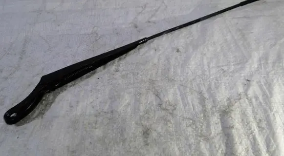 Opel Crossland X Front wiper blade arm