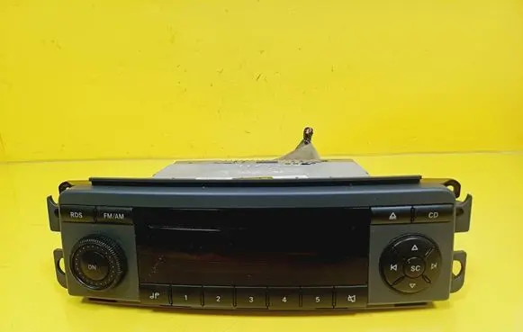 Smart ForFour I Radio/CD/DVD/GPS head unit A4548200379