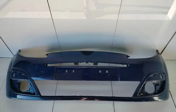 Renault Twingo II Front bumper 620220055R