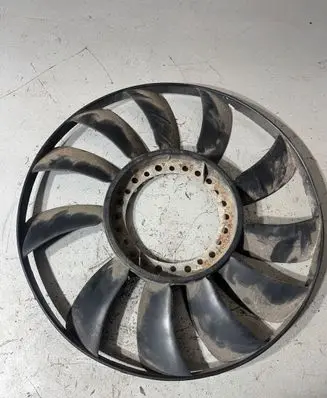 Audi A6 Allroad C5 Fan impeller 058121301B