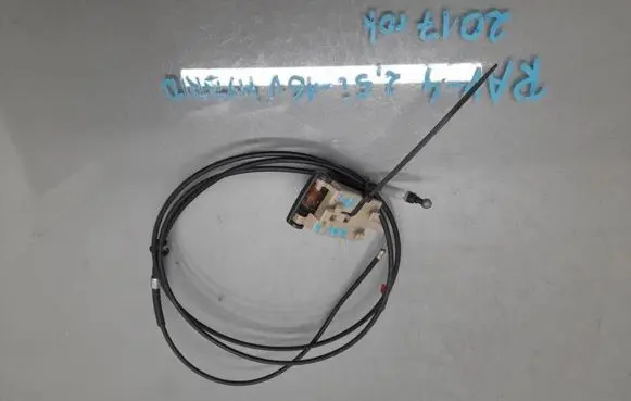 Toyota RAV 4 (XA40) Engine bonnet/hood lock release cable 
