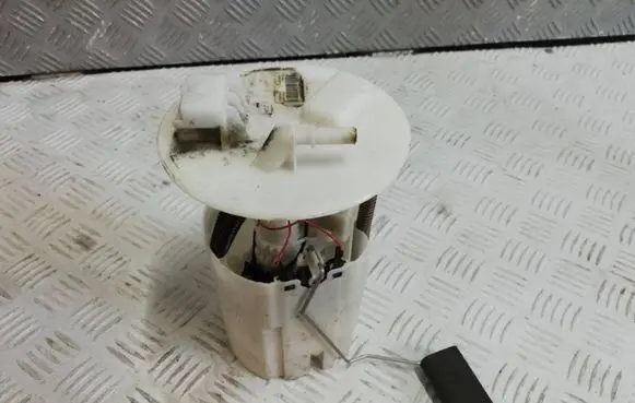 Renault Twingo III In-tank fuel pump 172024944R A4534700294 0580200519
