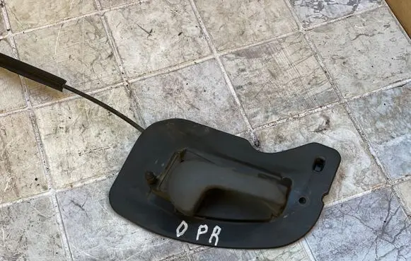Opel Combo C Front door interior handle 13104264G 13104266P