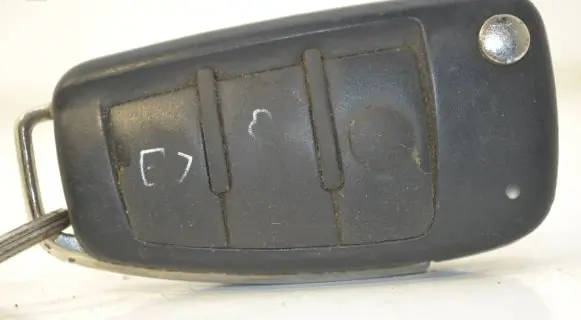 Audi A4 S4 B7 8E 8H Ignition lock