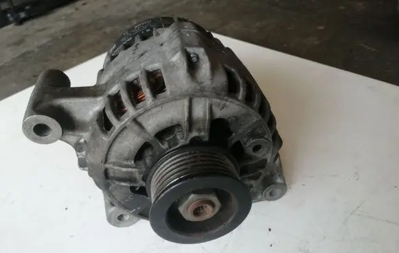 Volvo S40, V40 Generator/alternator 0123315021