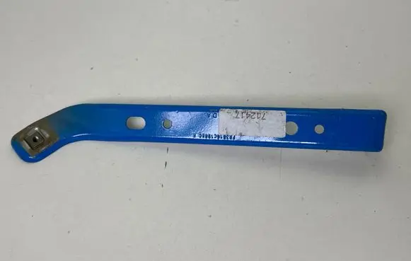 Ford Mustang VI Fender mounting bracket FR3B16C198BC