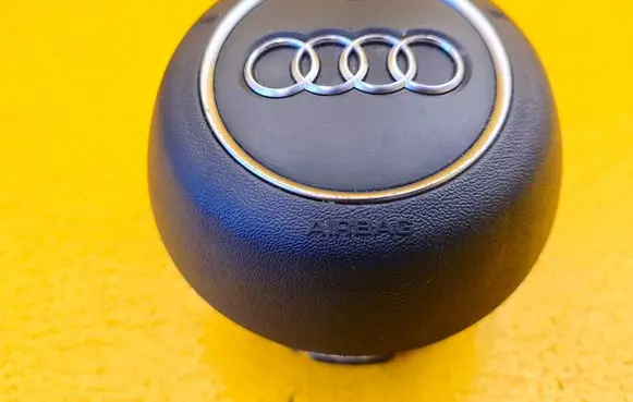 Audi A4 S4 B9 Steering wheel airbag 8W0880201AJ