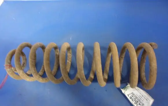 Volkswagen PASSAT B3 Rear coil spring