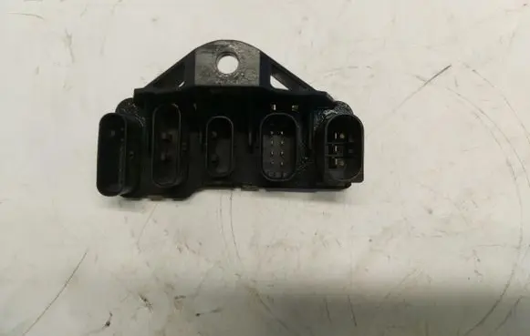 Mercedes-Benz Sprinter W907 W910 Current control relay A0005459812