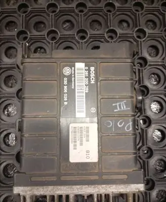 Volkswagen Polo III 6N 6N2 6NF Engine control unit/module 0261200259 030906026B