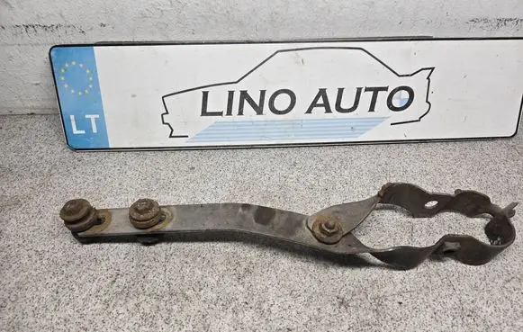 BMW 5 E39 Muffler mount bracket/holder 18317502867