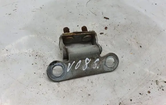 Toyota Corolla Verso E121 Tailgate/trunk/boot hinge NOCODE
