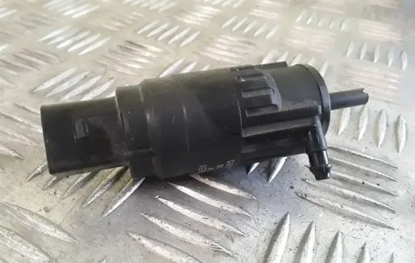 Volkswagen Transporter - Caravelle T5 Windscreen/windshield washer pump 1K5955651
