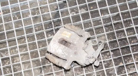 Peugeot RCZ Rear brake caliper