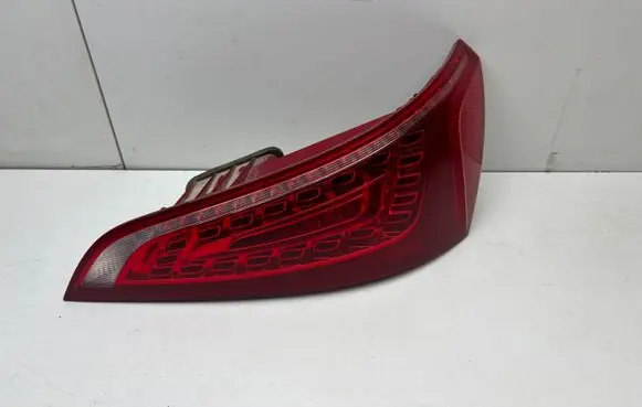 Audi Q5 SQ5 Tailgate rear/tail lights 8R0945094A